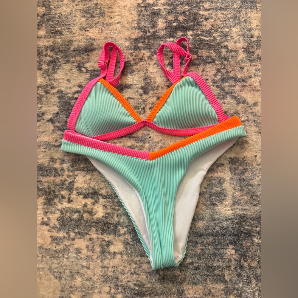 Multi color bikini